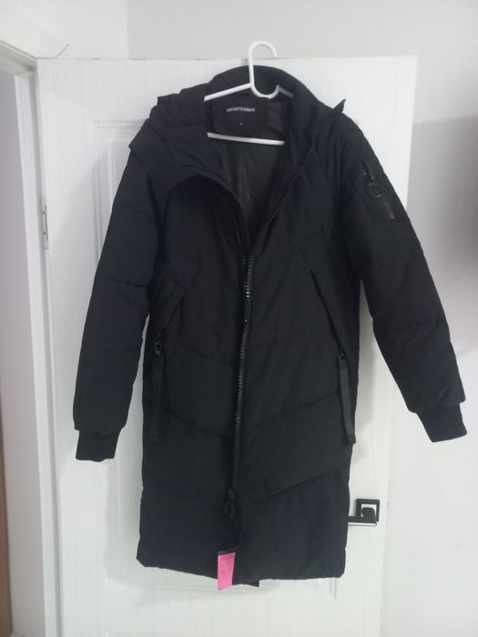 Продаю новую мужскую куртку