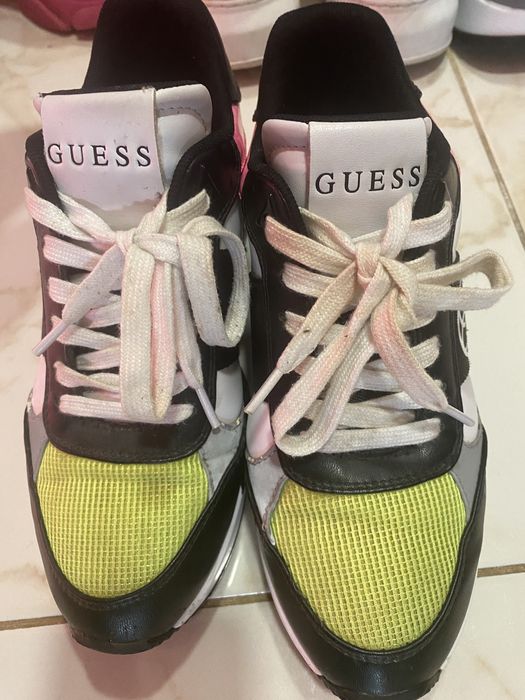 Guess сникърси топ модел