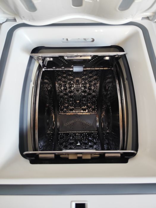 Masina de spalat Midea de 7 kg cu incarcare verticala