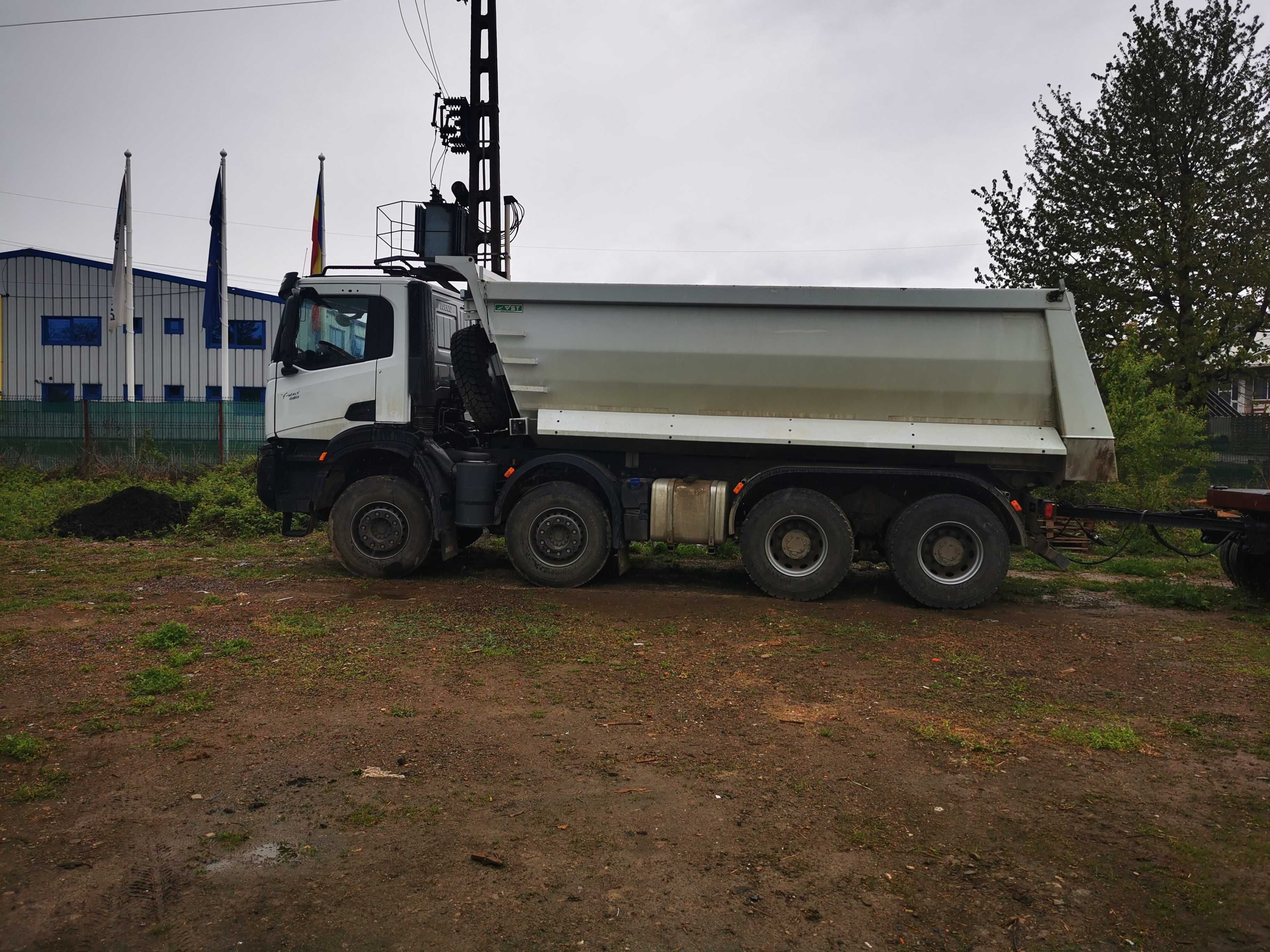 Iveco T-Way 450 an 2023 basculata