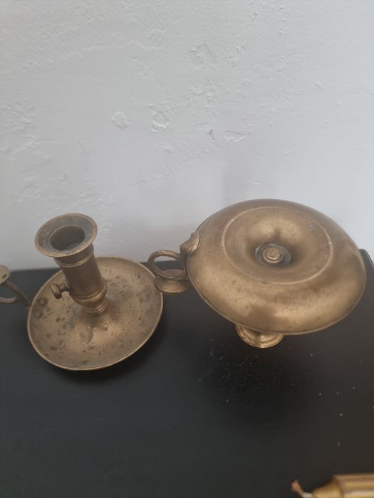 Sfesnice din bronz pereche