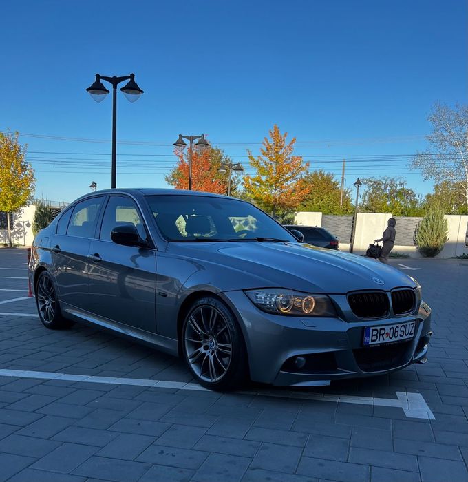 BMW Seria 3 BMW E90 330d LCI