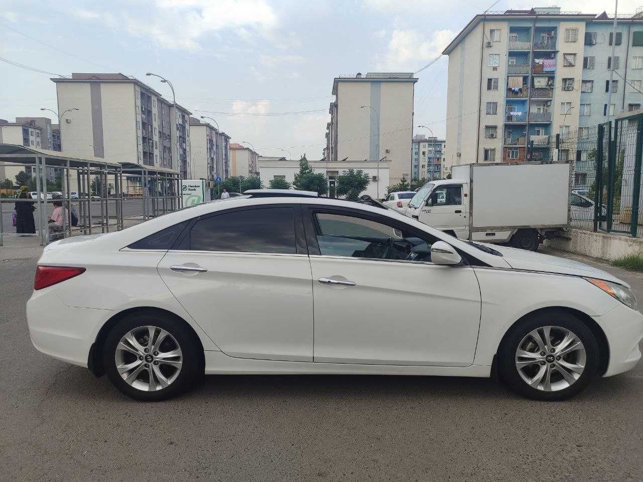 Hyundai sonata full pozisiya.