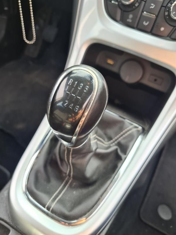 Motoras macara geam stanga fata Opel Astra J