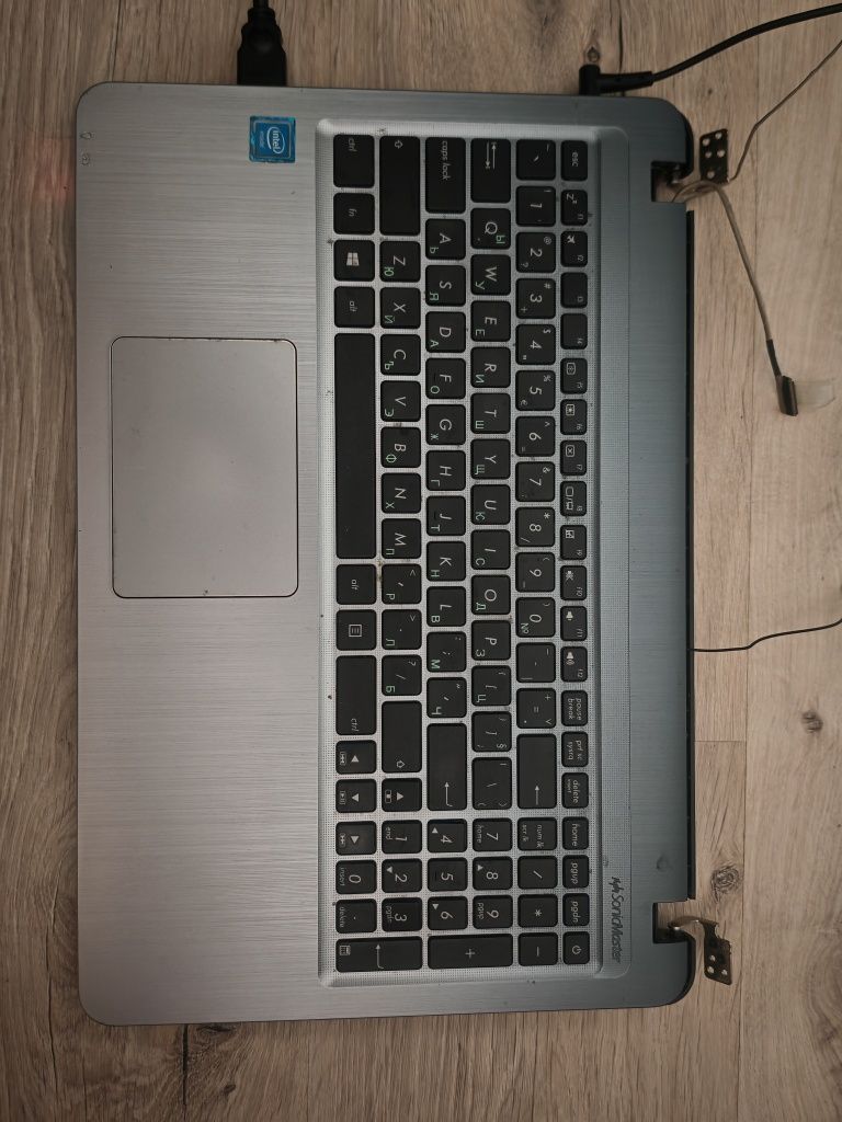 Лаптоп X540 за части