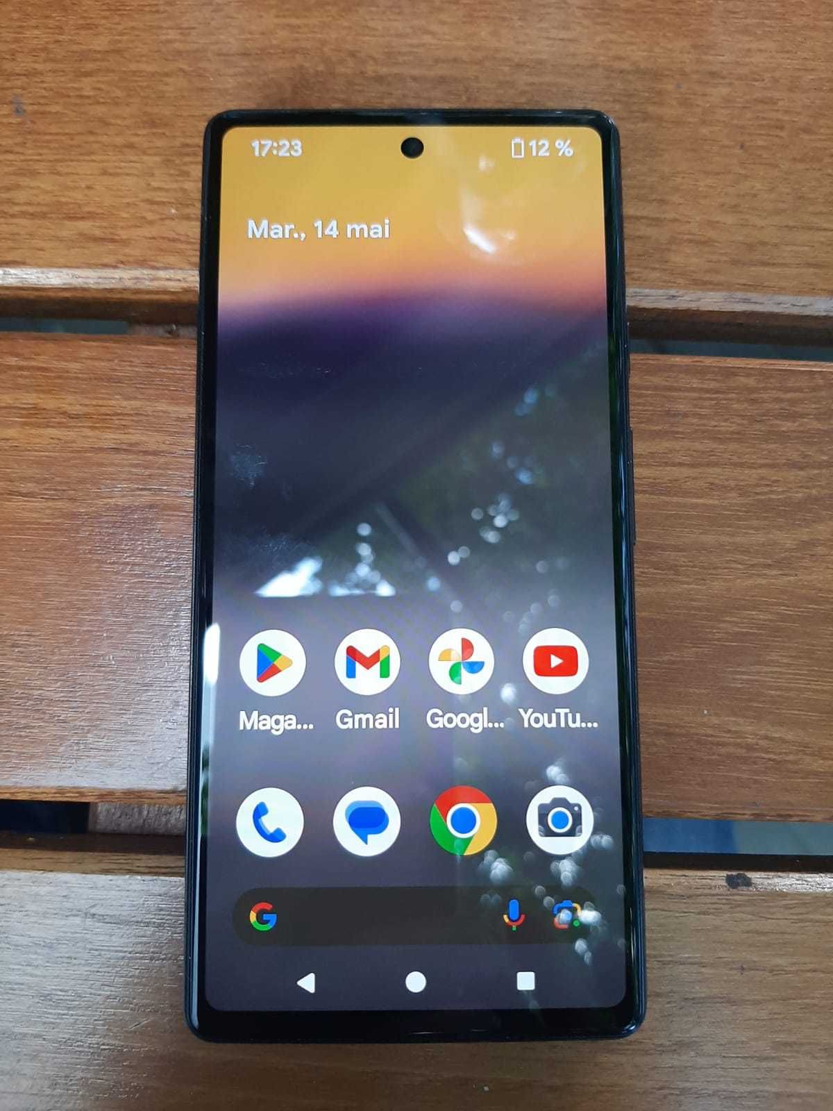 GOOGLE 6a 128 GB 6 gb ram