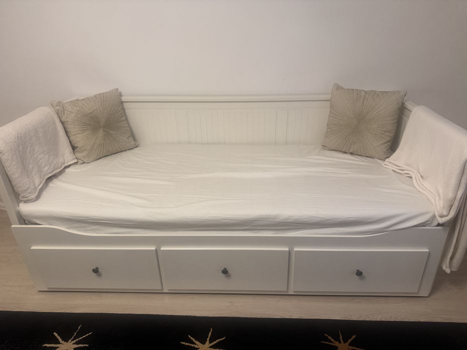 Vand Divan Hemnes Ikea