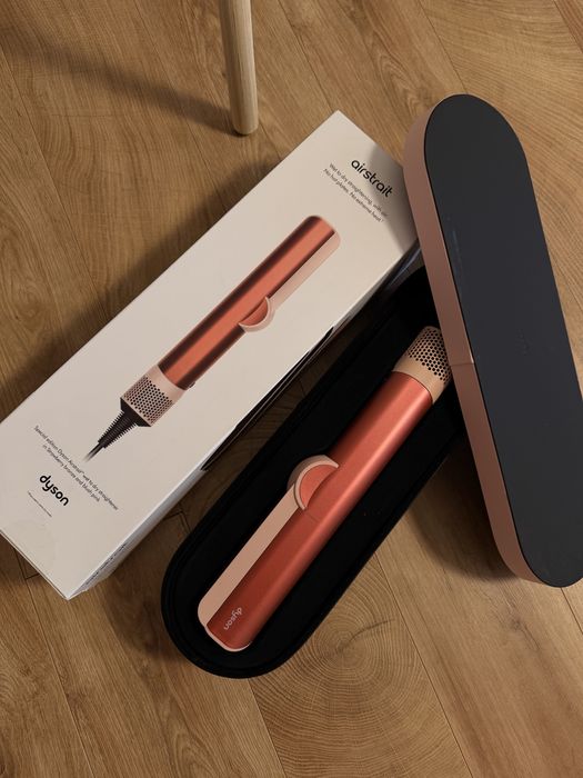 Dyson Airstrait розовое золото