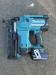 Makita DBN 600 pistol de cuie