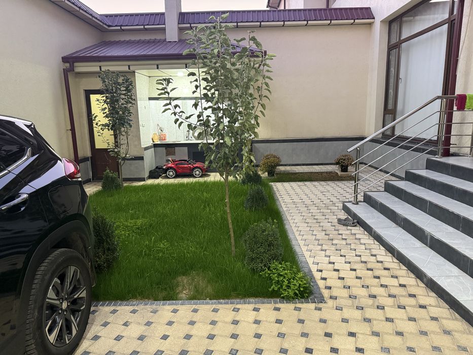 Продается двух этажный Дом (Уч кахрамон Кибрай обод маххаля) Своя