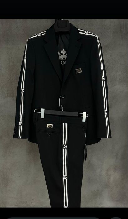 Costum  Valentino Dior Loro Piana Dsquared Versace Gucci