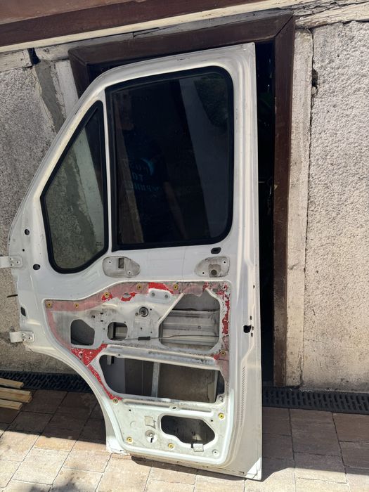 Предна дясна врата за Fiat Ducato
