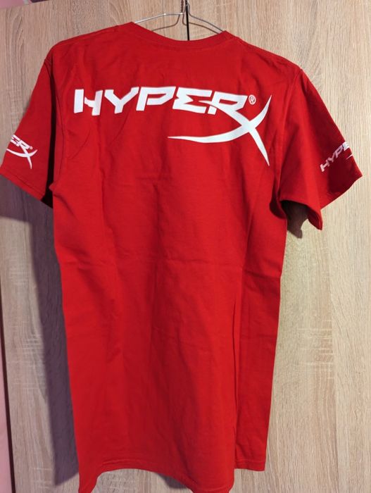 Tricou HyperX cu semnaturile echipei de Dota2 Na'Vi dreamhack