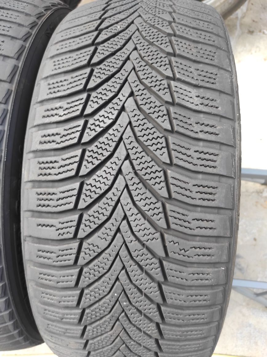 215/50/17 Michelin/Nexen
