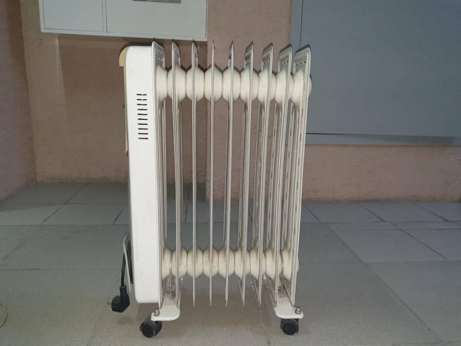 Продам масляный обогреватель ZASS