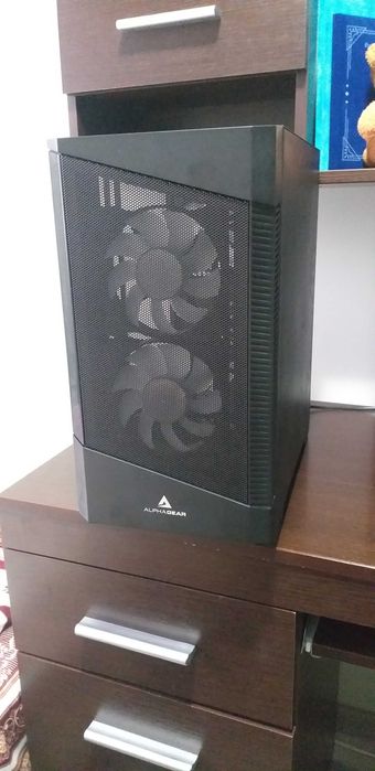 Carcasa ALPHAGEAR Monarch RGB black