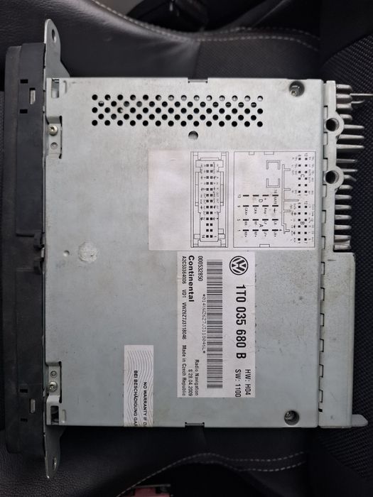 Pret fix!! Navigatie Originala Vw RNS 510 touchscreen