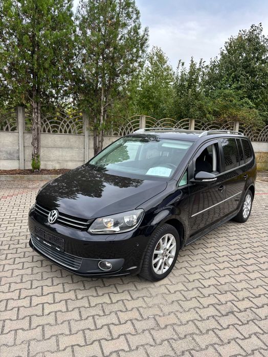 Vând Volkswagen Touran 2.0 TDI AUTOMAT