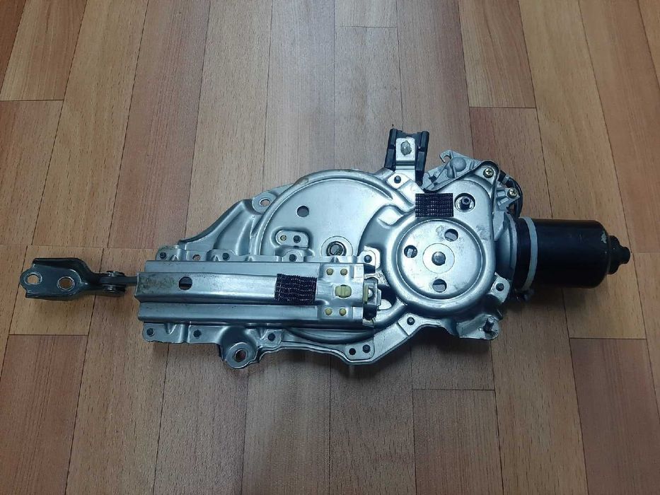 Продам Электропривод двери багажника Lexus RX330