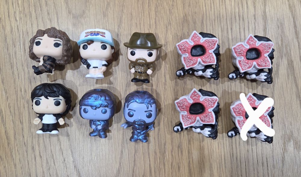 Stranger Things фигурки Kinder Joy