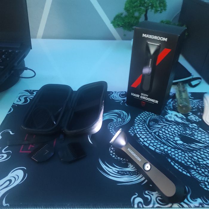 Aparat de ras și aparat de tuns 2in1