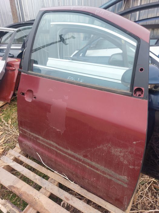 usa dreapta fata ford galaxy 2002