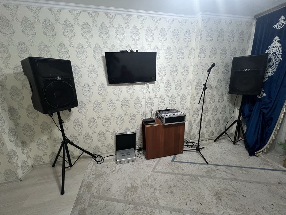 Сдам в аренду аппаратуру. Микшер и две колонки + микрофоны