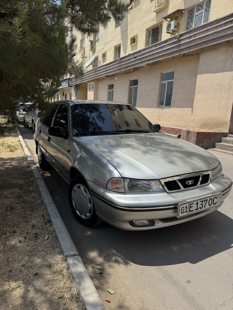 Nexia 1 Daewoo Sotiladi toza Ideal