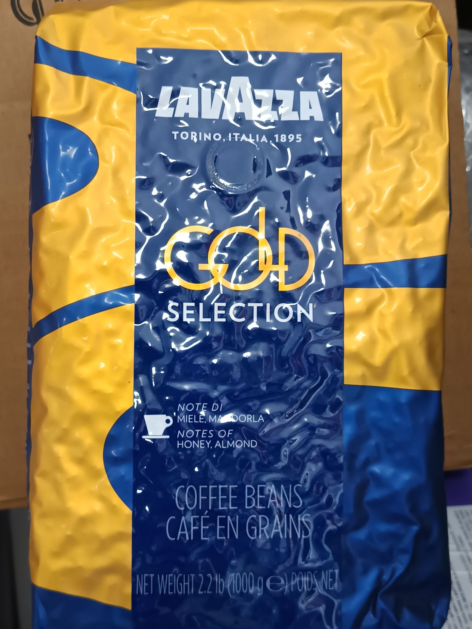 Кафе на зърна Lavazza gold selection 1кг Лаваца