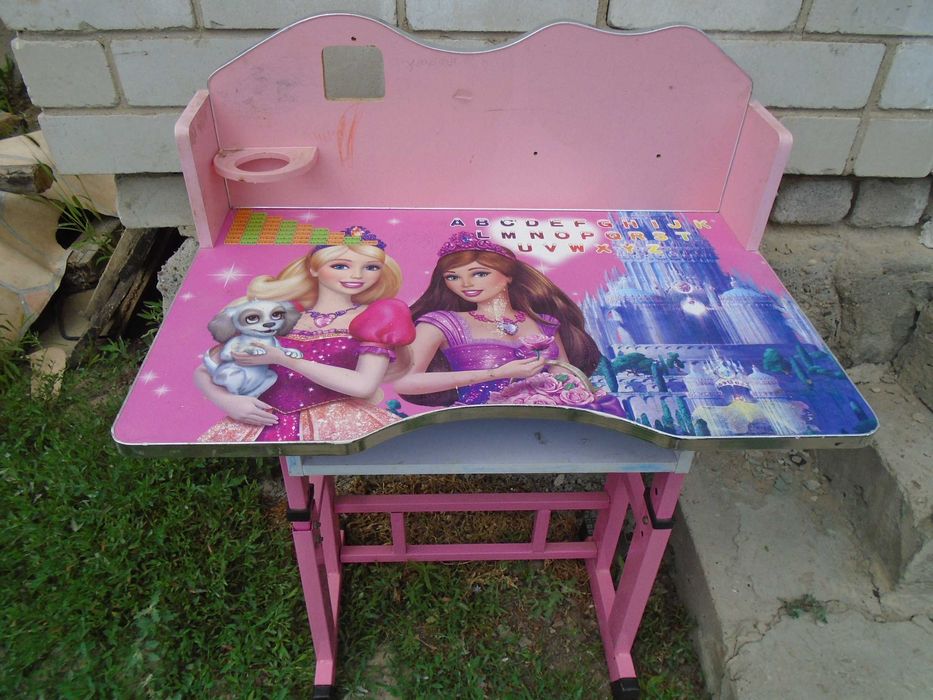 продам стол-парта для начальной школы бу