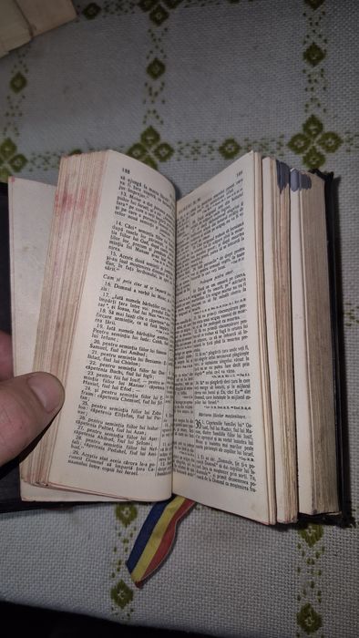 Carte veche religie Biblia carte veche