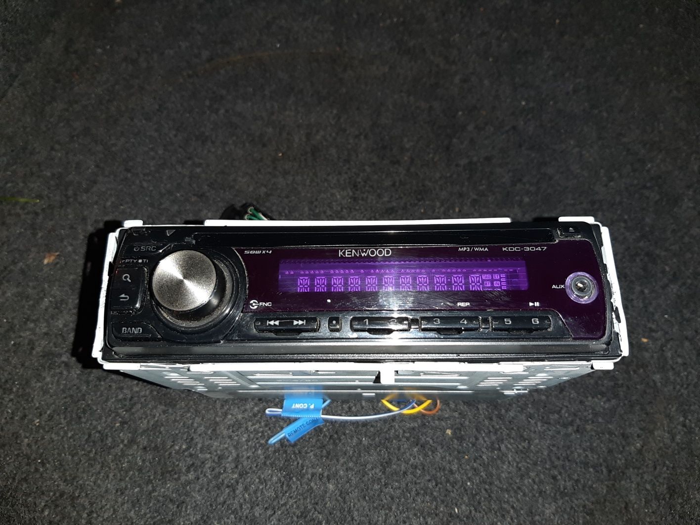 Mp3 kenwood cu aux