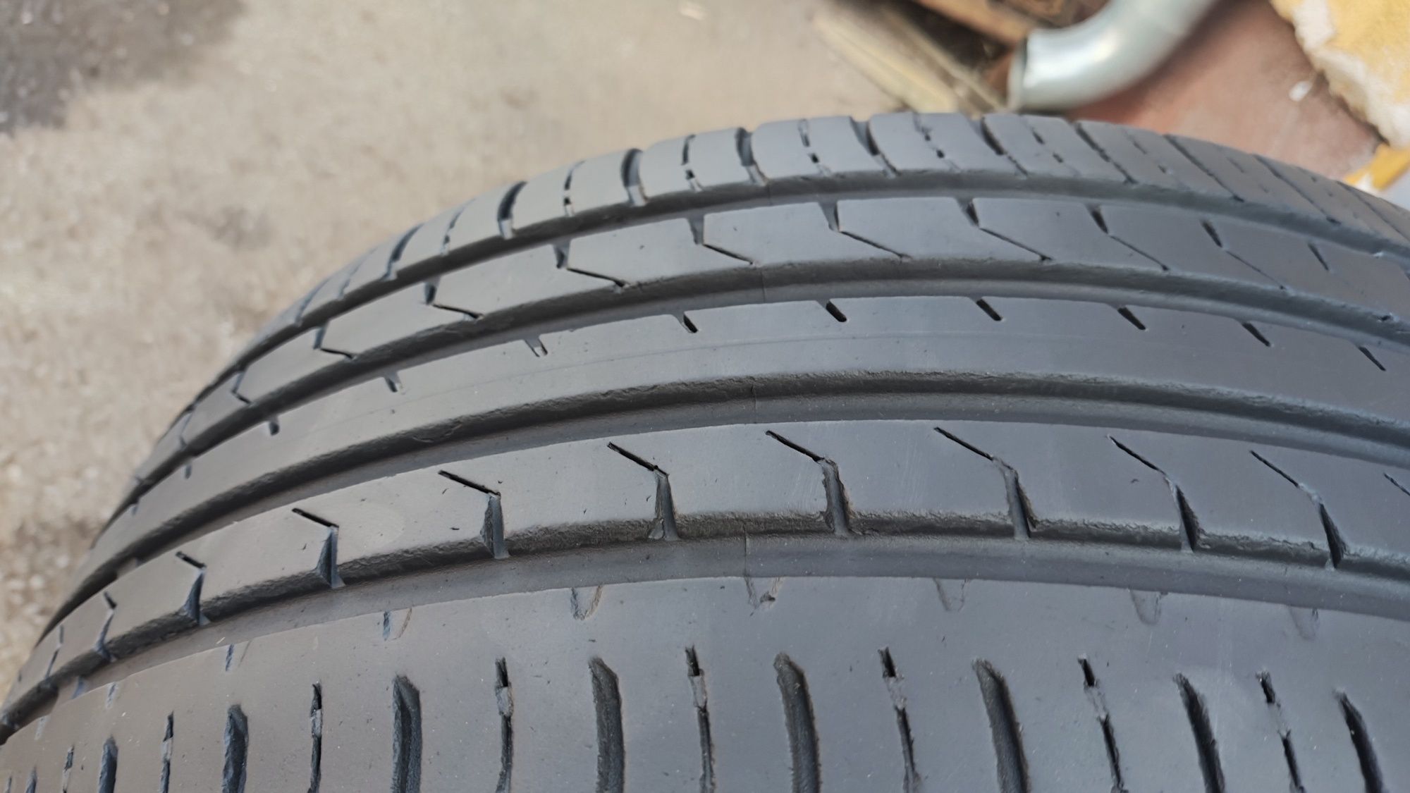 2бр. летни гуми 225/40/18 Maxxis Premitra HP5
dot23
7.6mm
Много добро
