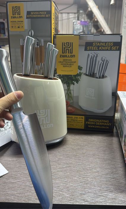 Подарочный набор ножей.