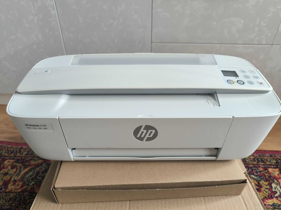 Принтер HP DeskJet 3750