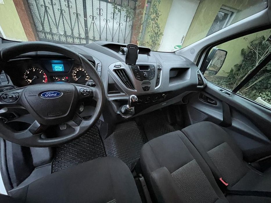 Ford transit custom