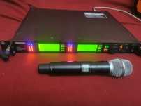 Microfon Shure UR 4D + UR2 Beta 87A