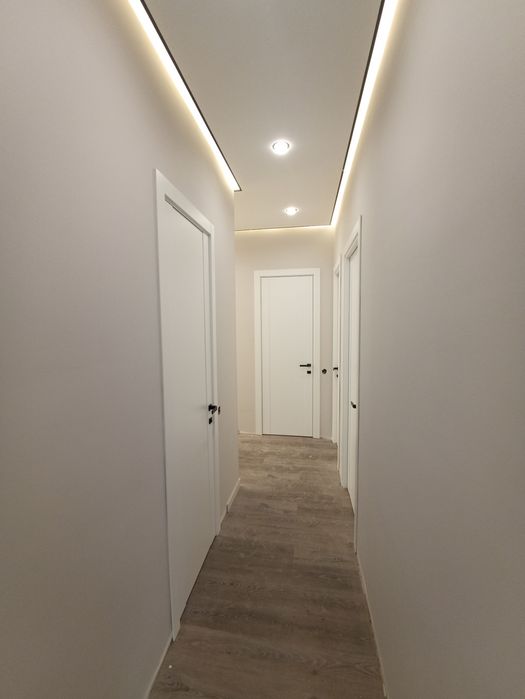 Установка межкомнатных дверей , металлических дверей