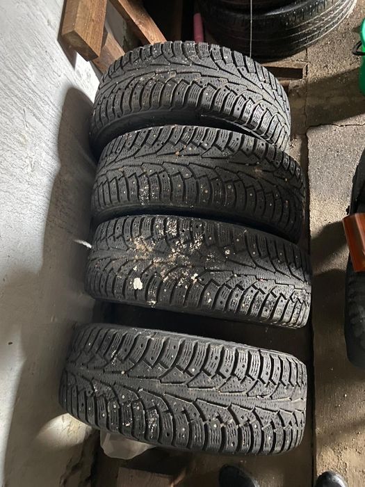 Продам резину 205/55/16