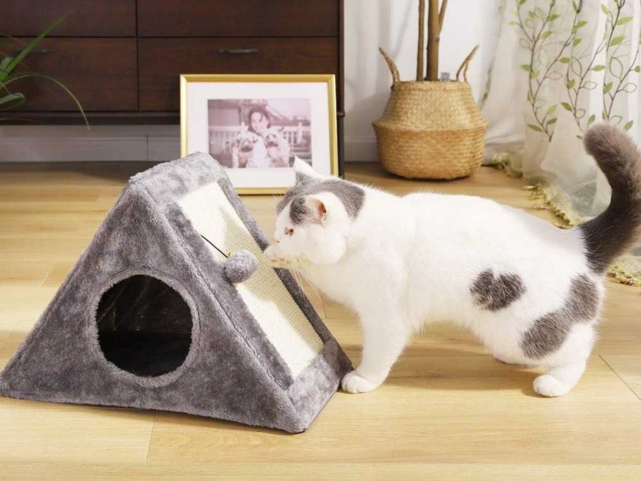 Casuta pliabila pentru pisici cu zona de zgariat si bila 44x42x26 cm