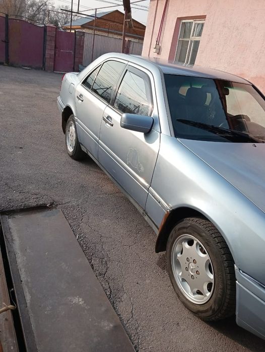 Продам машина.Состояние хороший