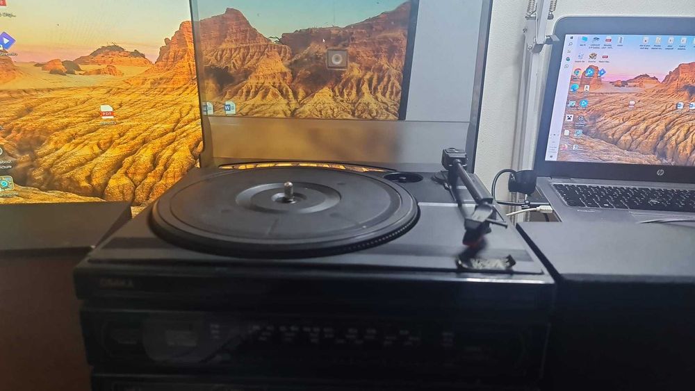 Combina muzicala Osaka