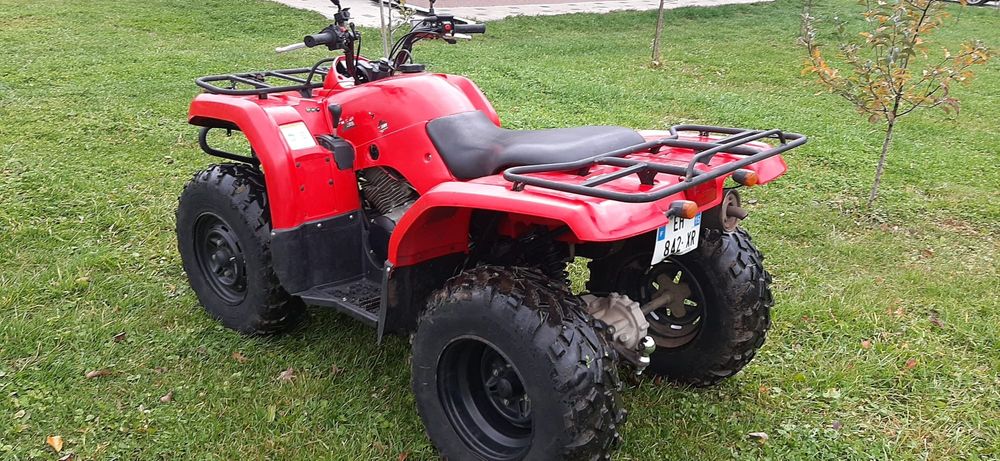 Vând ATV Yamaha Grizzly 350cc 4x4