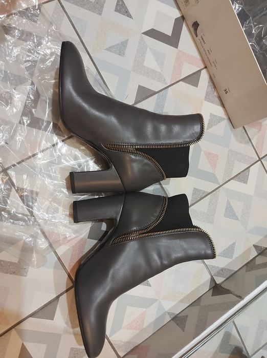 Ghetuțe piele Italia