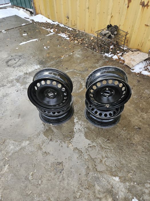 Продам Штампованные диски на Chevrolet Cobalt