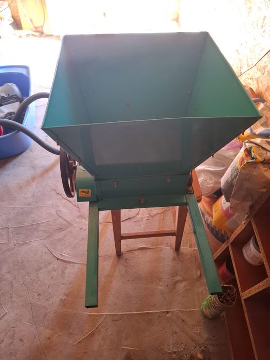 Vand zdrobitor electric