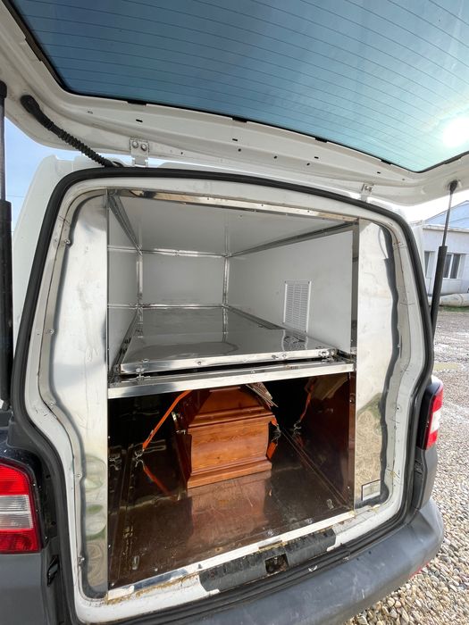 VW Transporter T5 Funerar Dric Frigorific 2011