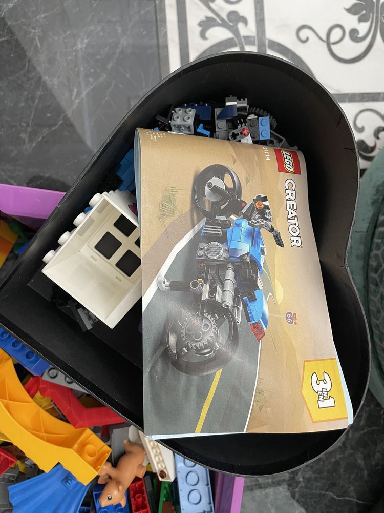 Продам Lego