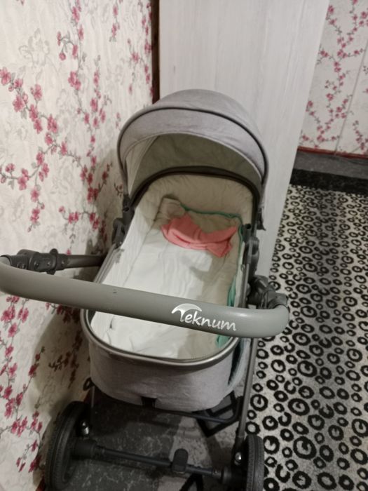 Коляска фирмы  Текнум