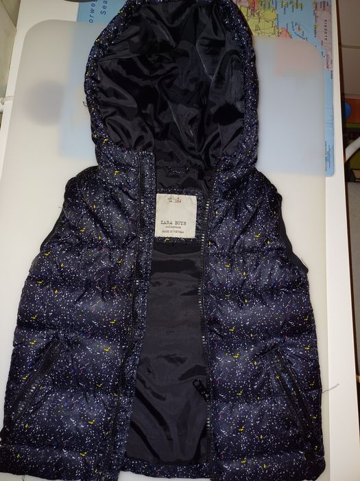 Geaca si Vesta 2-3 ani roșie LC waikiki și albastra Zara Babybaiat și